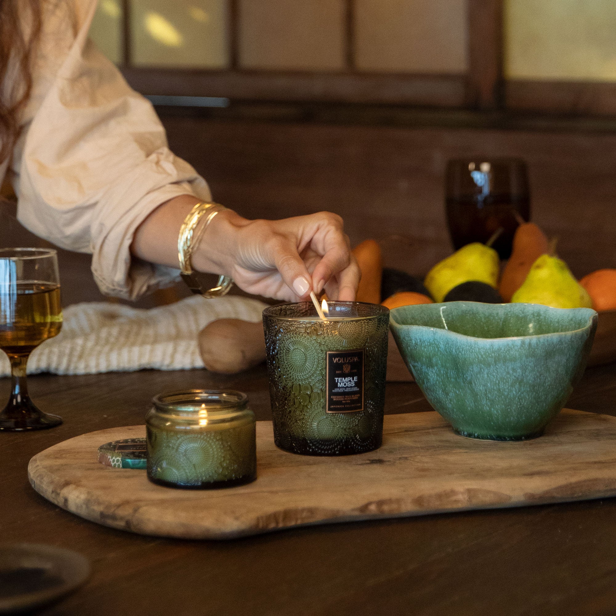 Alternative view of Temple Moss - Classic Candle