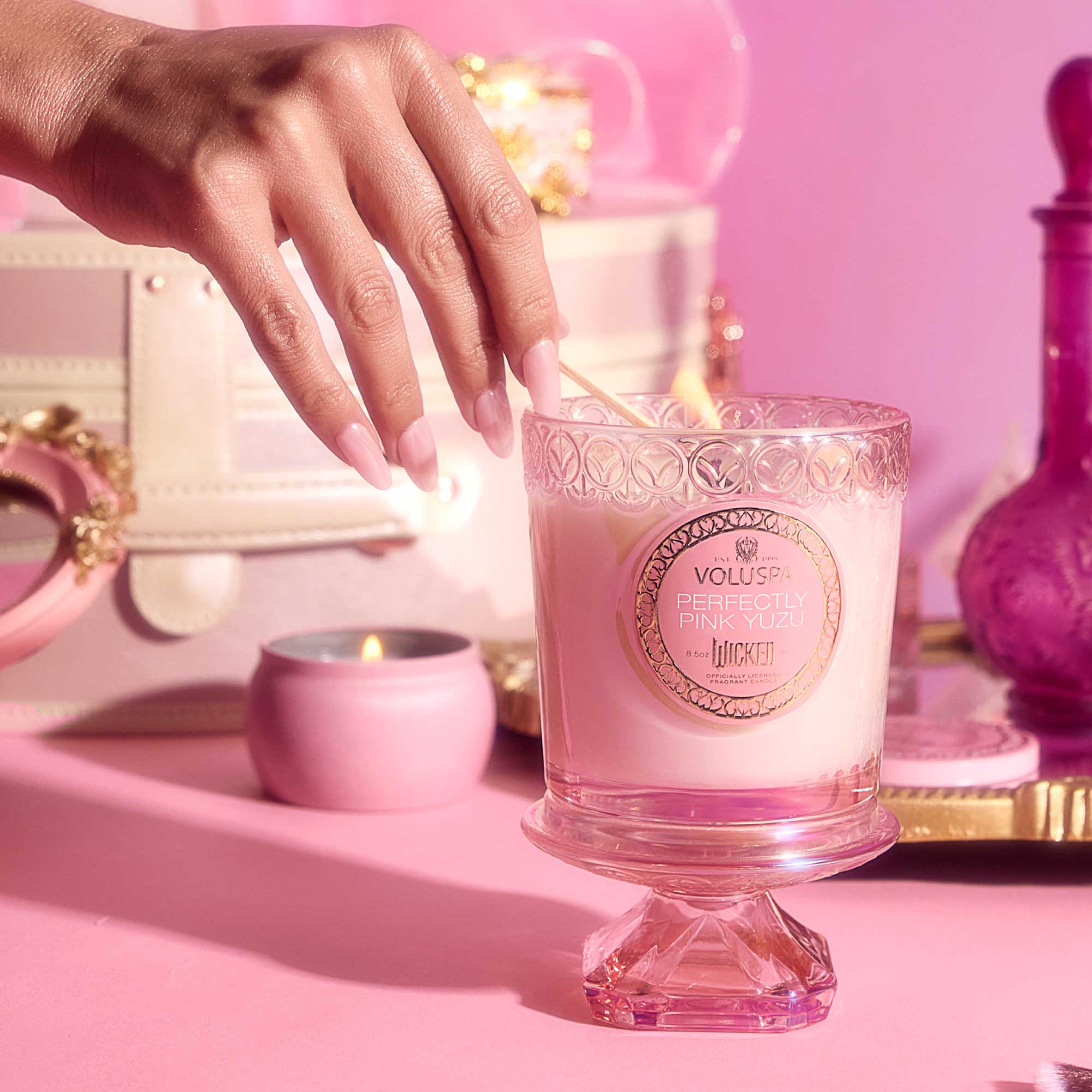Alternative view of Perfectly Pink Yuzu - Boxed Candle