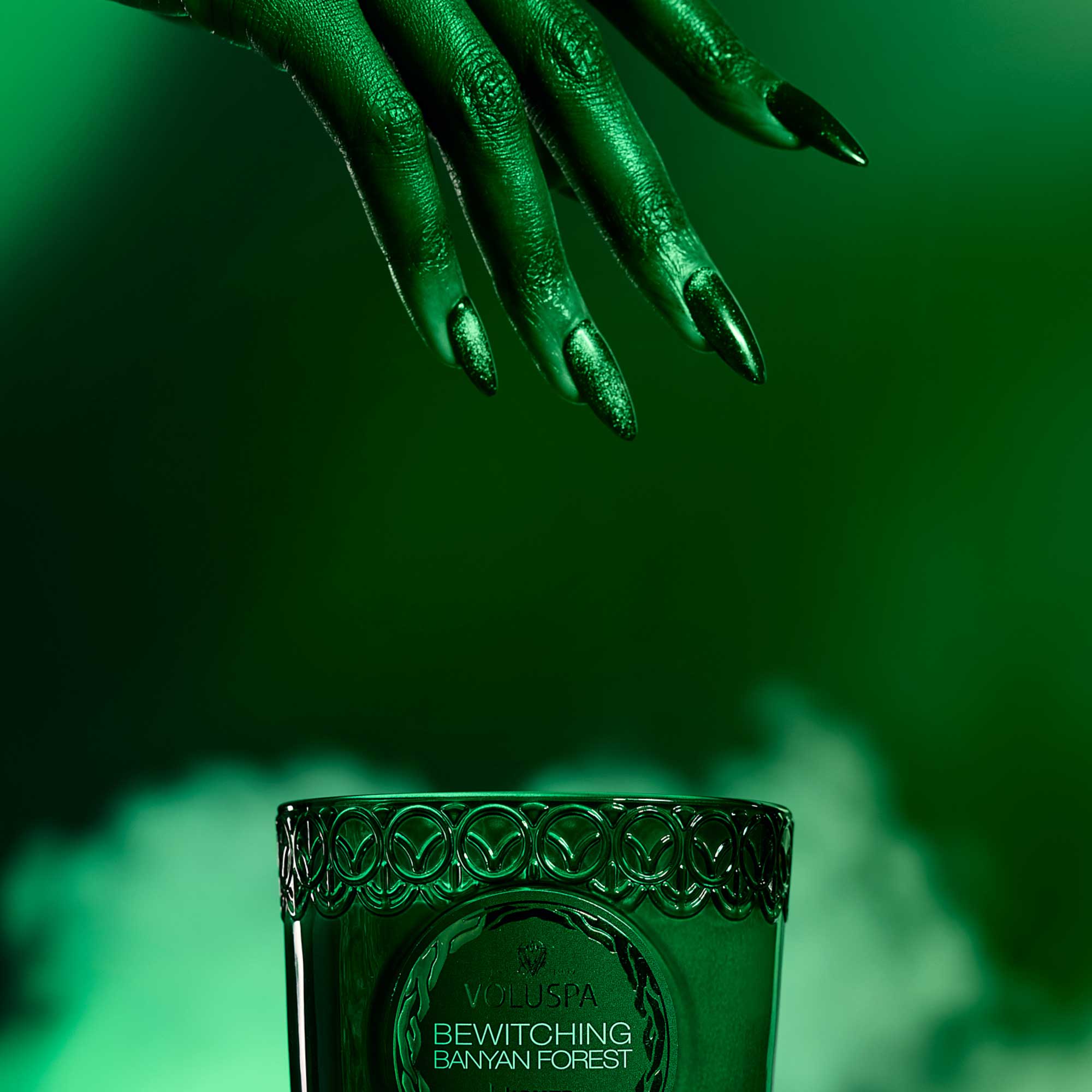 Alternative view of Bewitching Banyan Forest - Boxed Candle