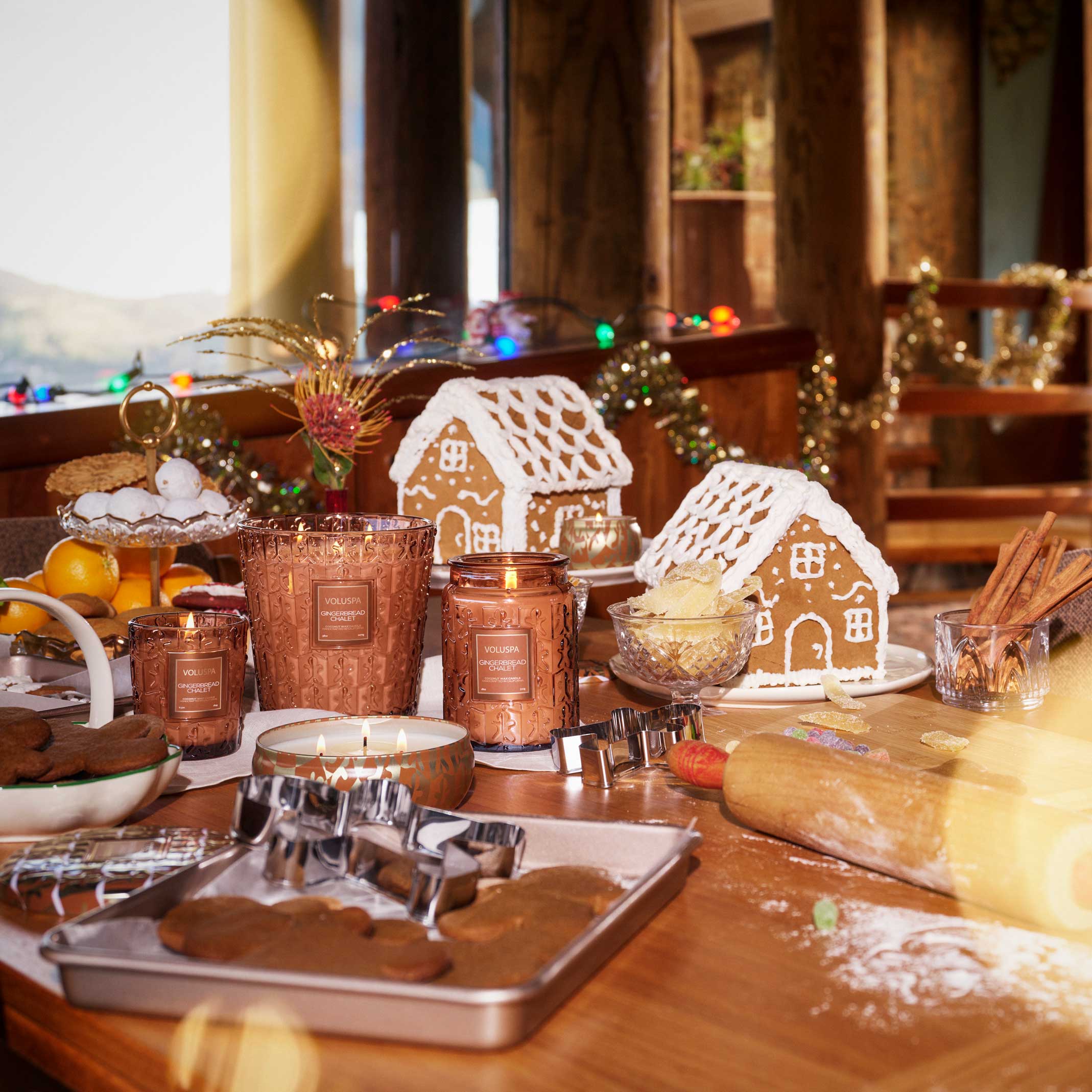 Gingerbread Chalet - Mini Tin Candle - Image 3