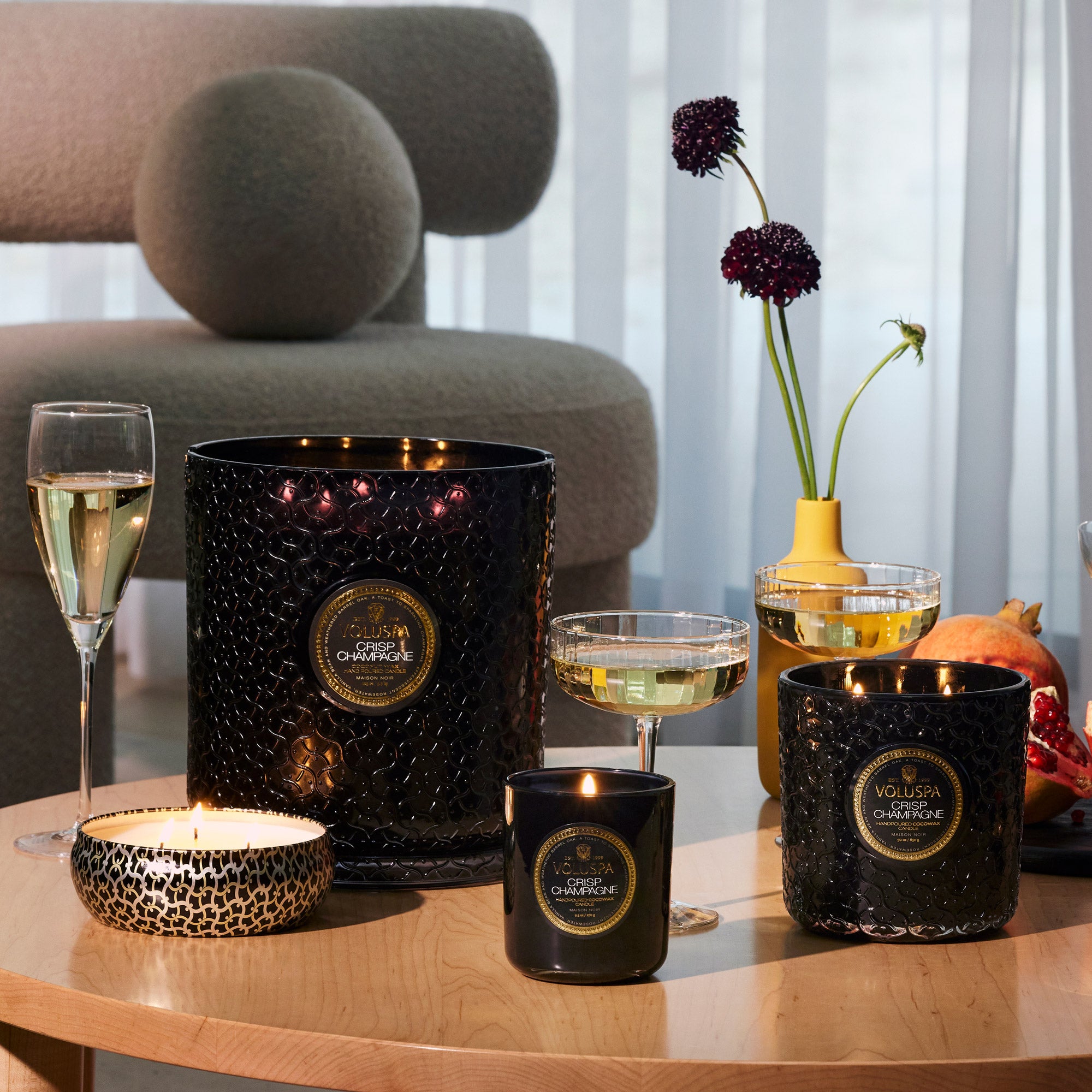 Alternative view of Crisp Champagne - 5 Wick Hearth Candle