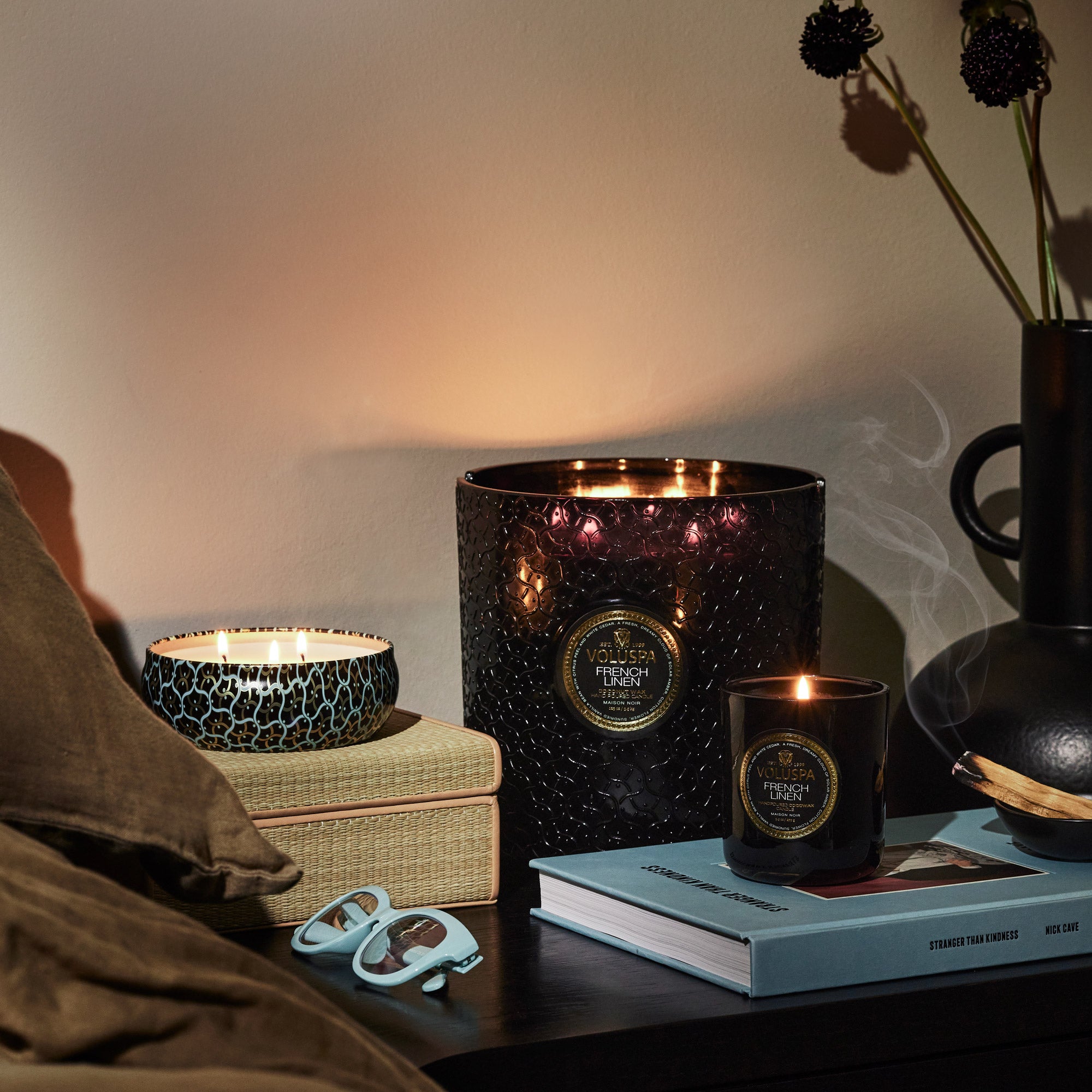 Alternative view of French Linen - 5 Wick Hearth Candle