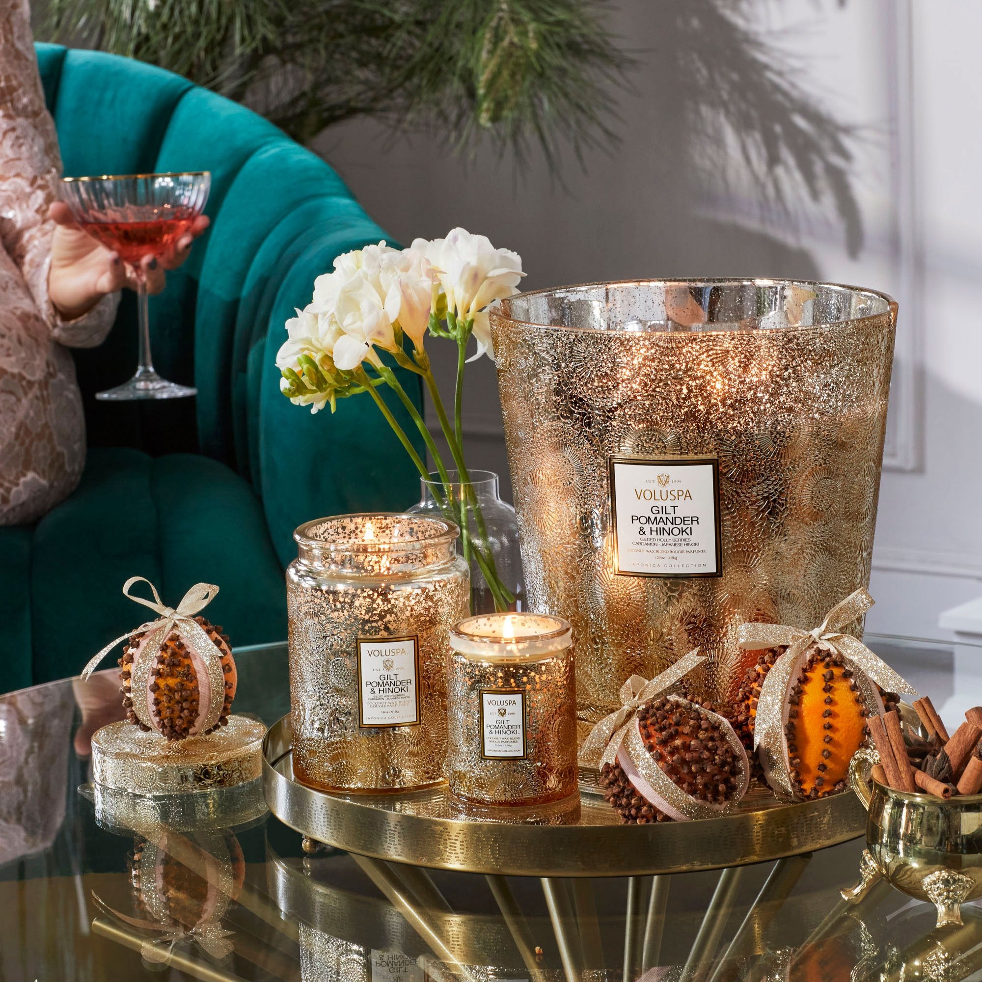 Alternative view of Gilt Pomander & Hinoki - 5 Wick Hearth Candle