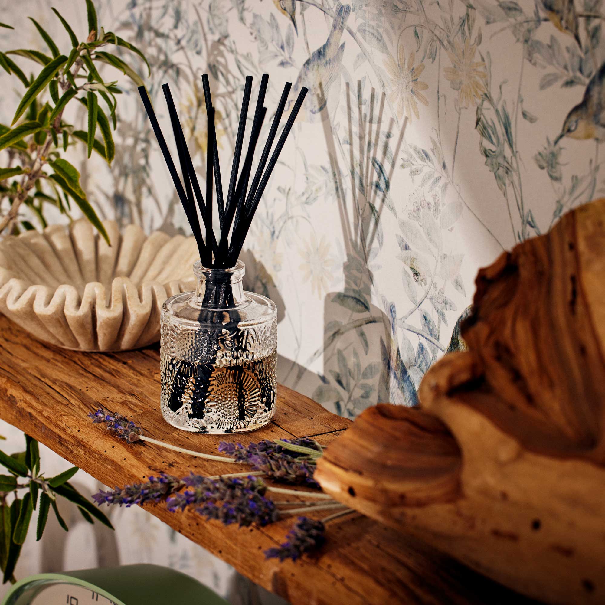 Alternative view of French Cade Lavender - Reed Diffuser