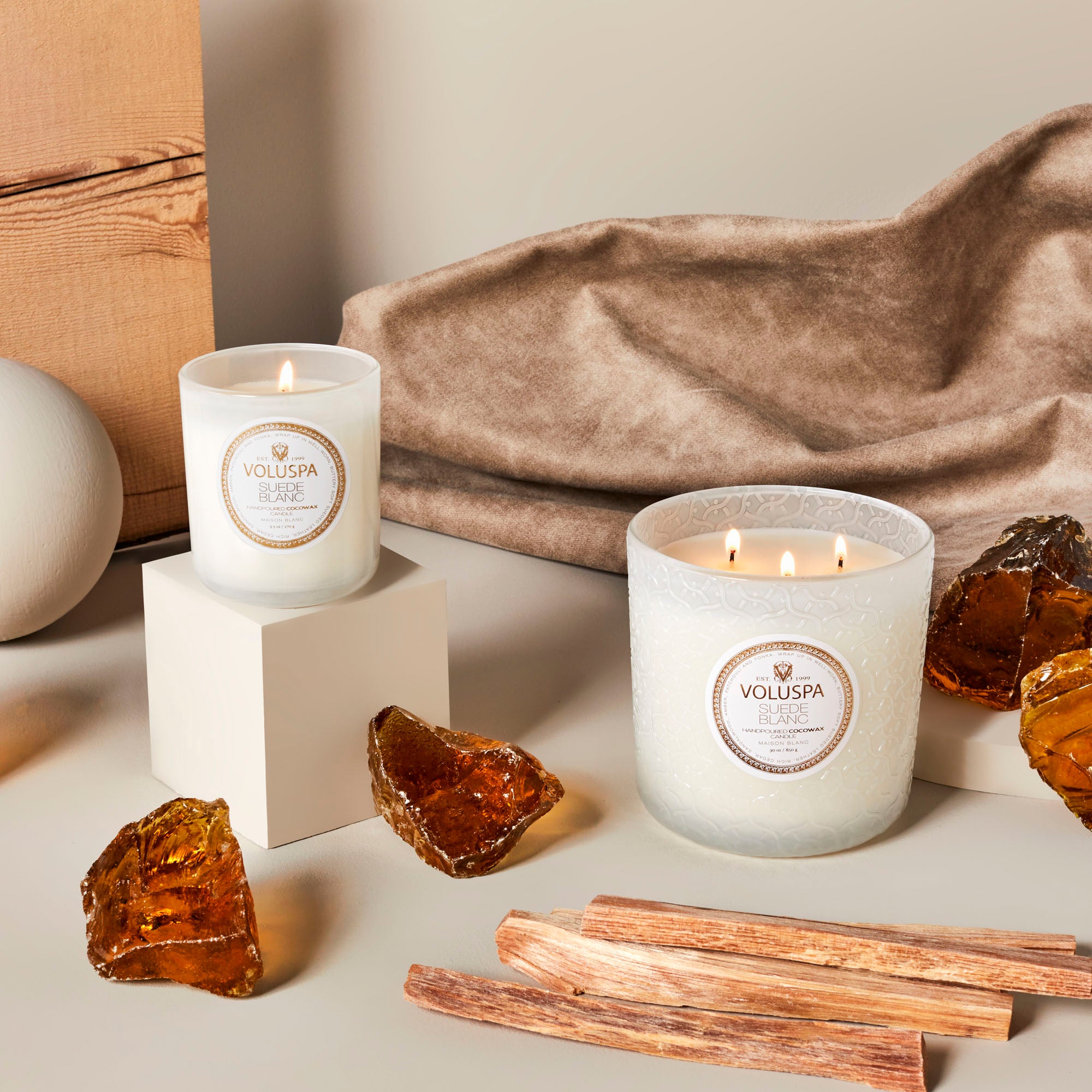 Alternative view of Suede Blanc - Luxe Candle